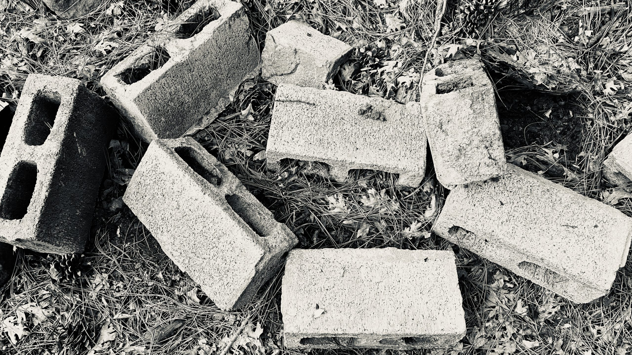 picture of wall blocks fallen